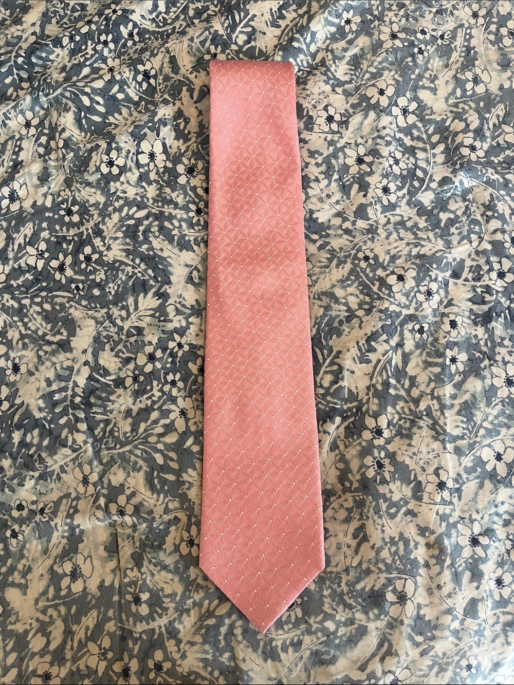 Classic Pink Micro-Texture Men's Tie